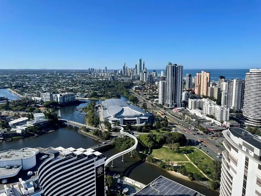 Broadbeach Luxury Casino Riverview Skyline 2Bedroom Apt 48F Gold Coast Australia