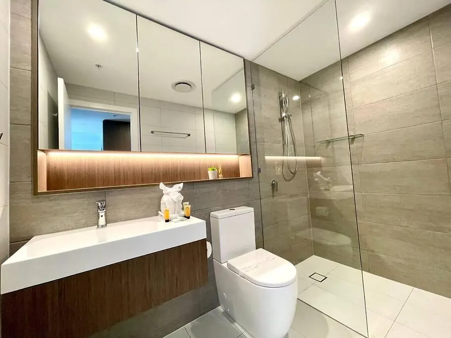 Broadbeach Luxury Casino Riverview Skyline 2Bedroom Apt 48F Gold Coast